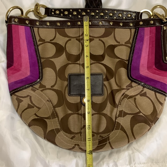 NWOT Vintage/Collector's Coach Signature Suede Studded Shoulder Bag - Picture 14 of 16